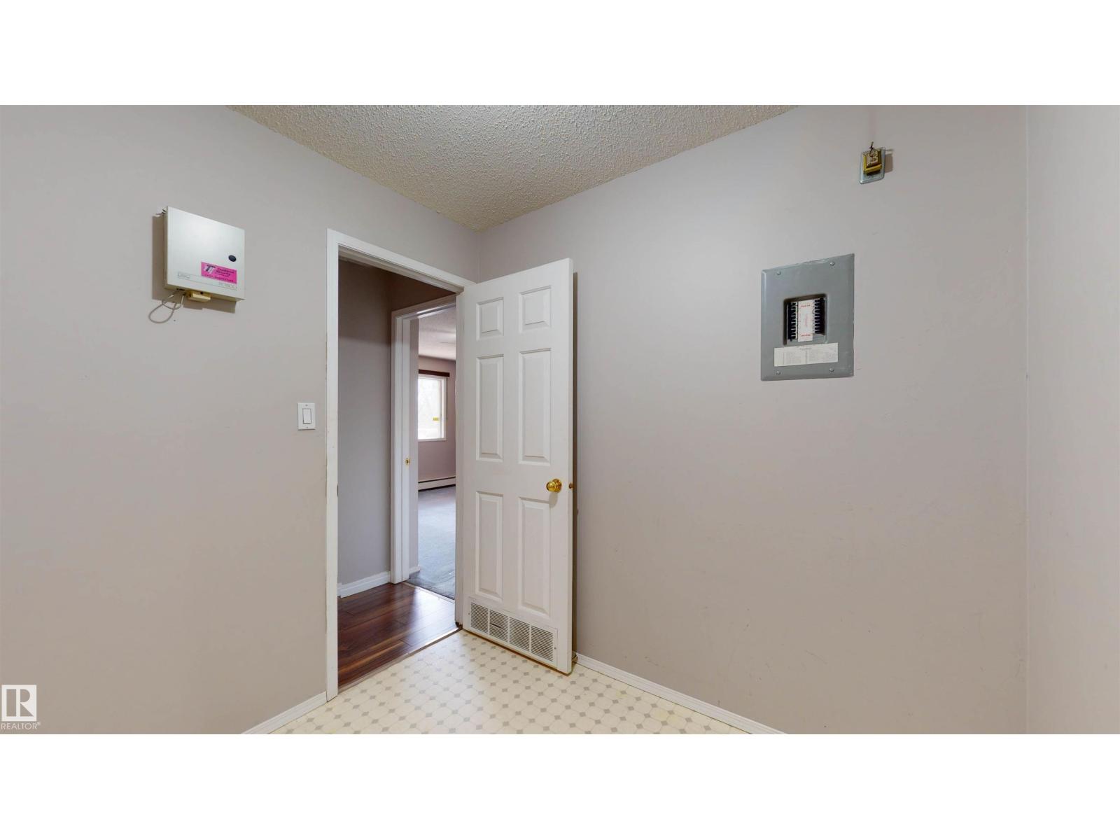 Photo 20 of 316 9010 106 Av Nw Nw, Edmonton AB