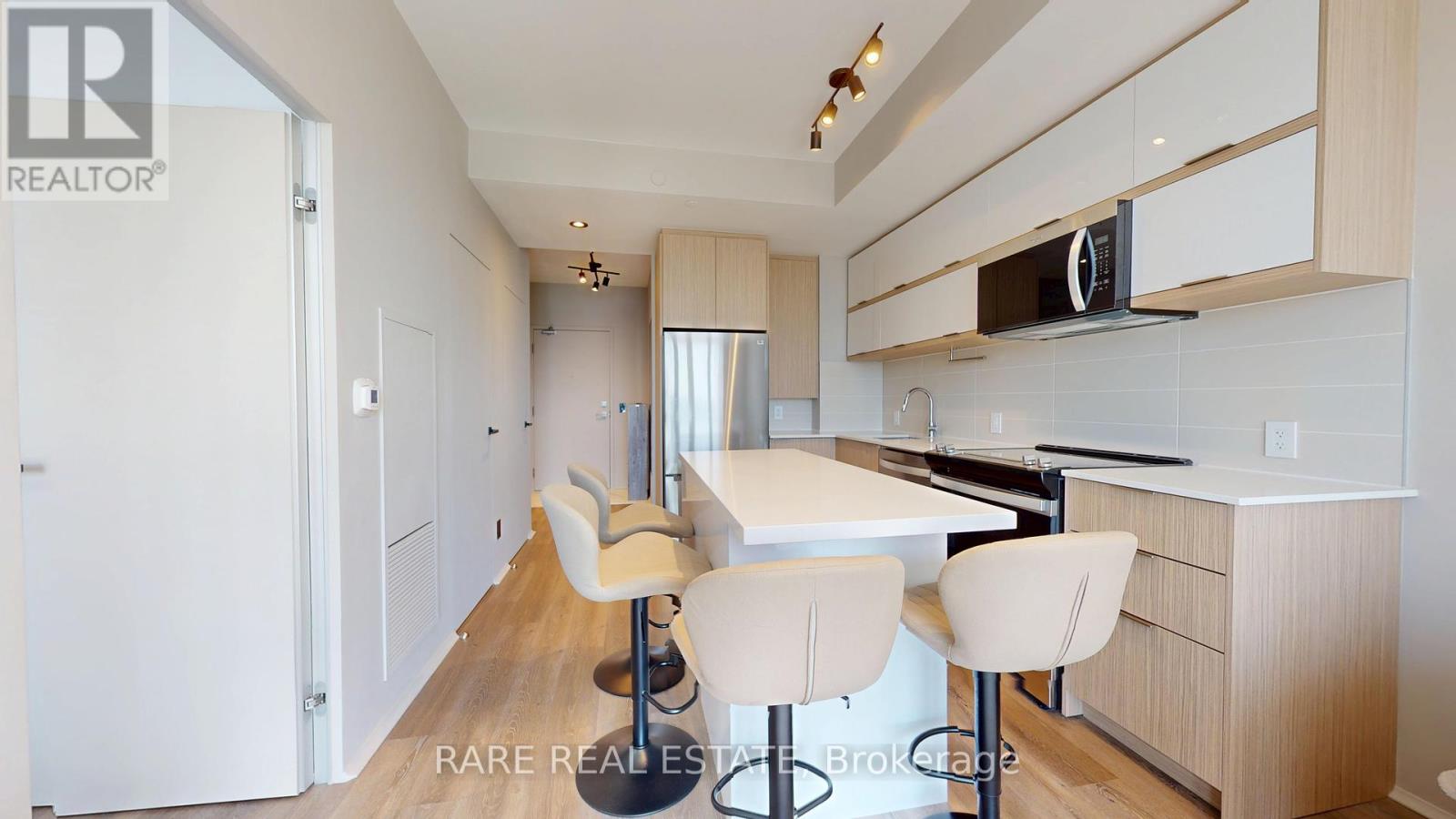Photo 5 of 1403 10 Deerlick Court, Toronto ON