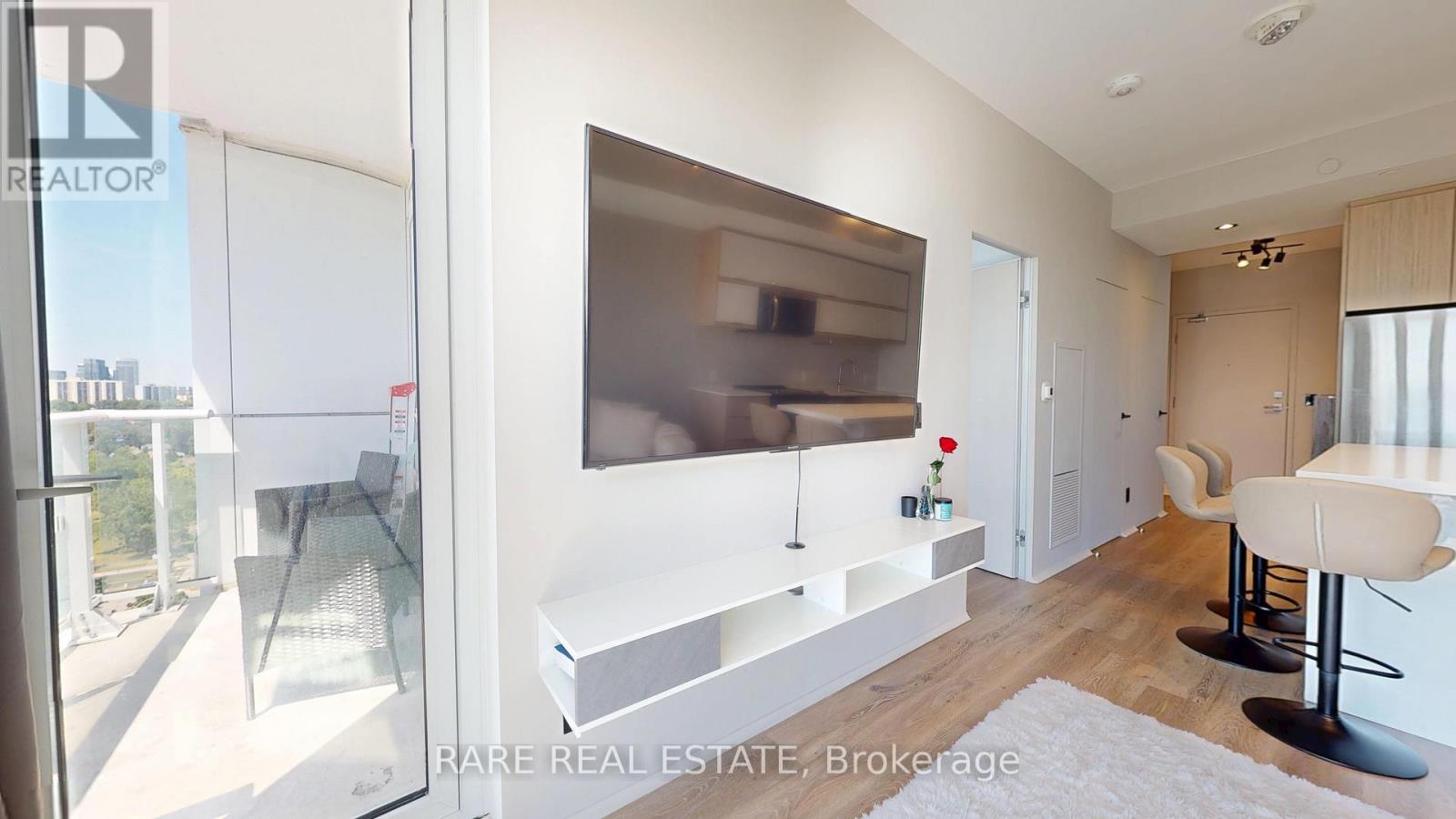 Photo 9 of 1403 10 Deerlick Court, Toronto ON