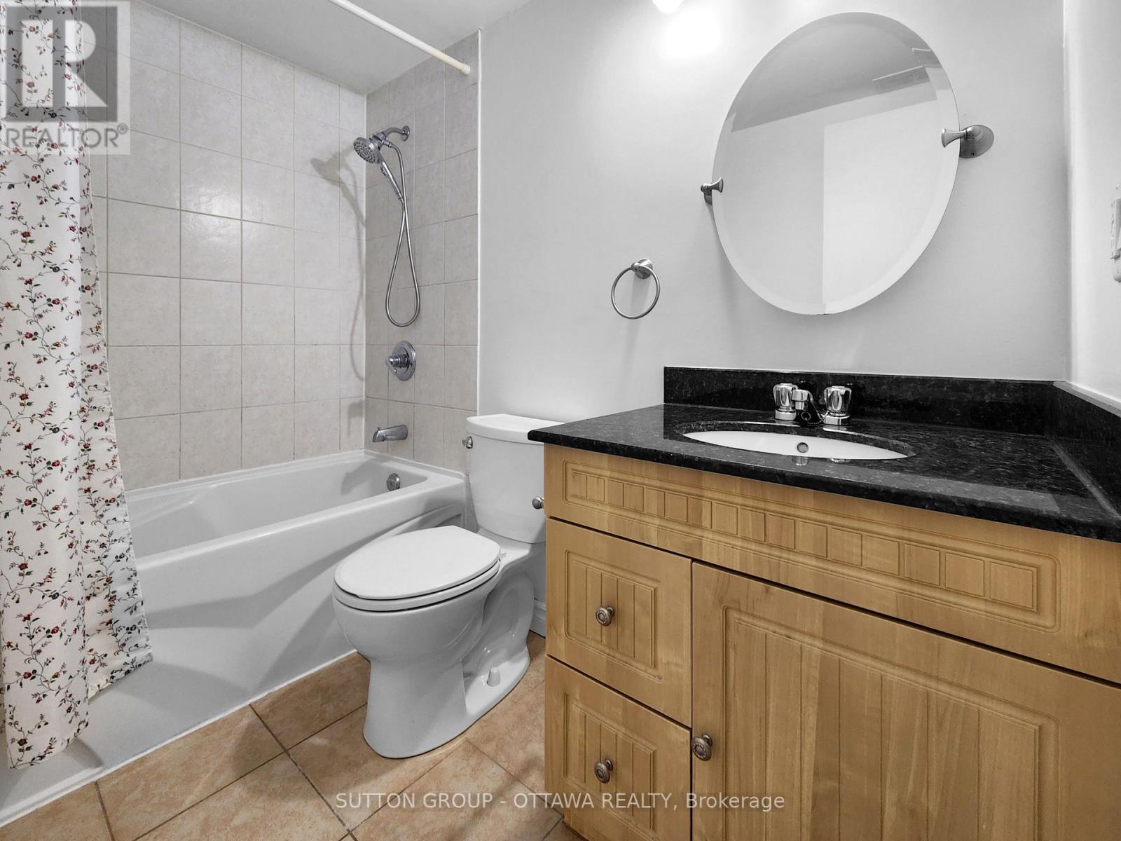Photo 32 of 202 A 2044 Arrowsmith Drive, Ottawa ON