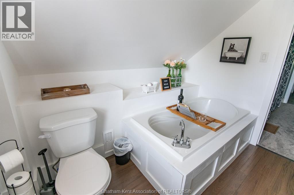 Photo 21 of 1131 Elgin Street, Wallaceburg ON