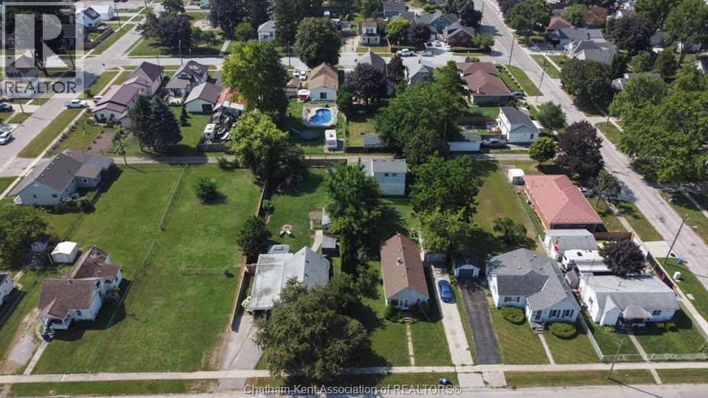 Photo 32 of 1131 Elgin Street, Wallaceburg ON
