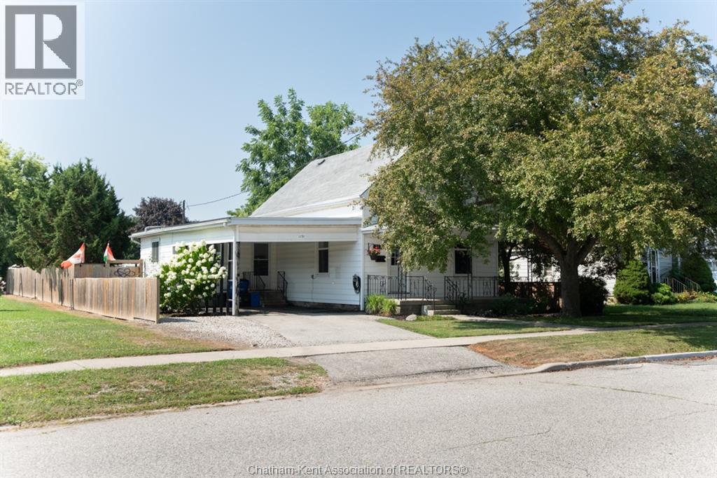 Photo 41 of 1131 Elgin Street, Wallaceburg ON