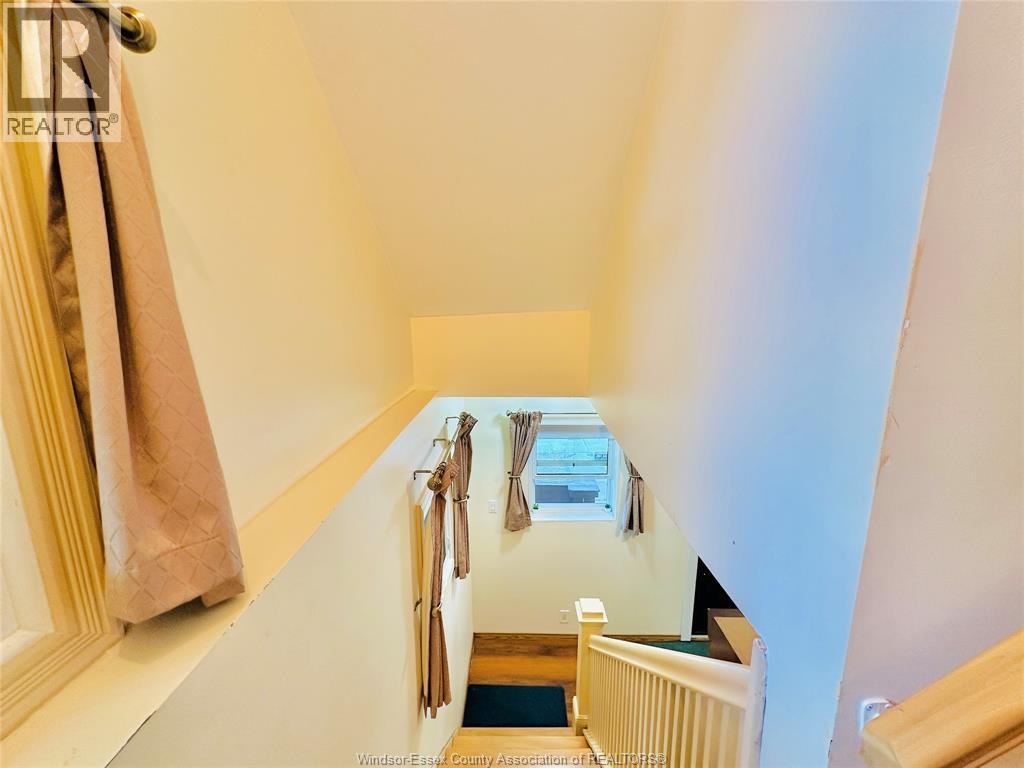 Photo 34 of 550 Allendale, Windsor ON