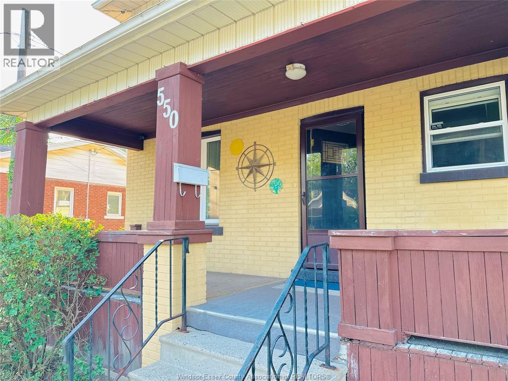 Photo 10 of 550 Allendale, Windsor ON
