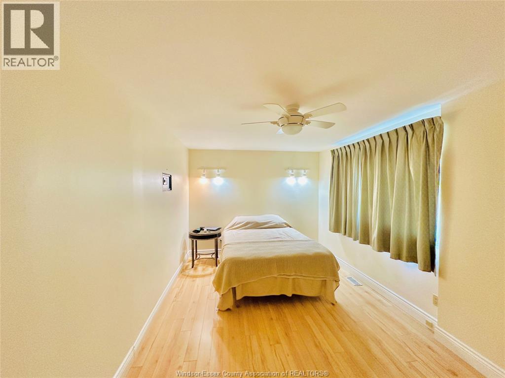 Photo 38 of 550 Allendale, Windsor ON