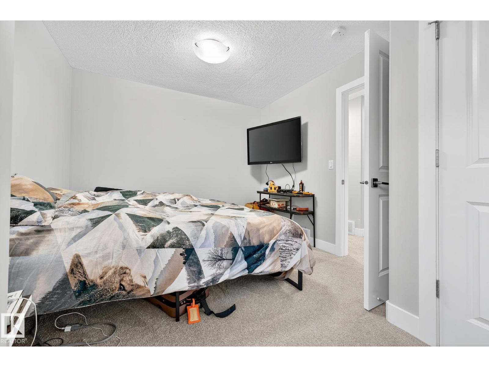 Photo 6 of 10813 123 St Nw, Edmonton AB