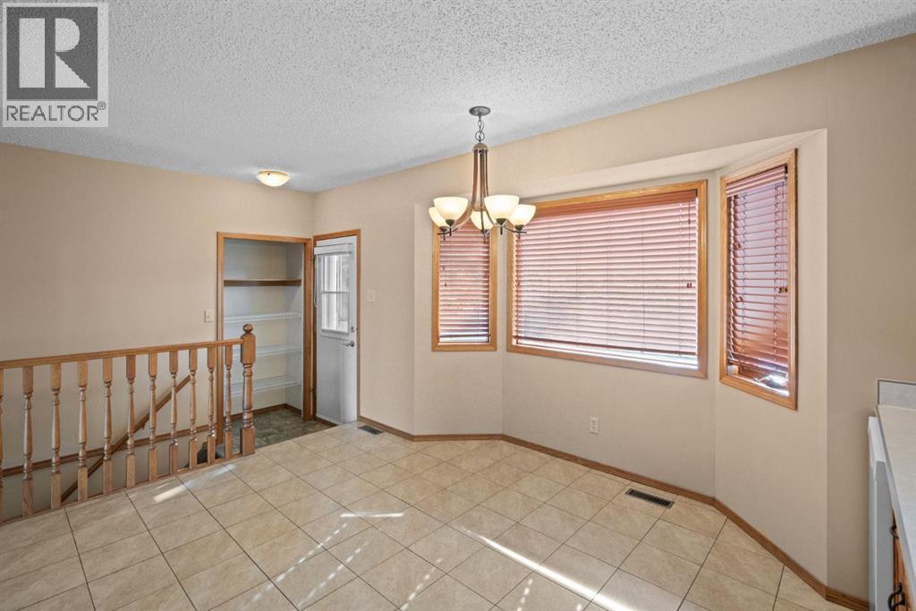 Single Family House Bungalow for Sale in   Street Victoria Park Camrose 