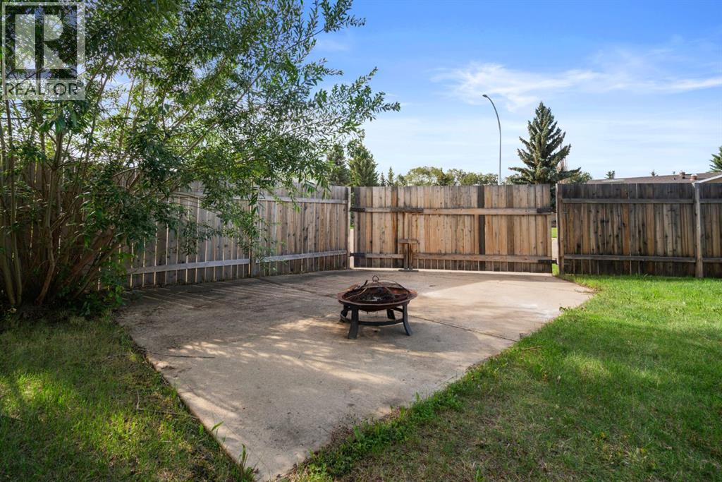 Single Family House Bungalow for Sale in   Street Victoria Park Camrose 