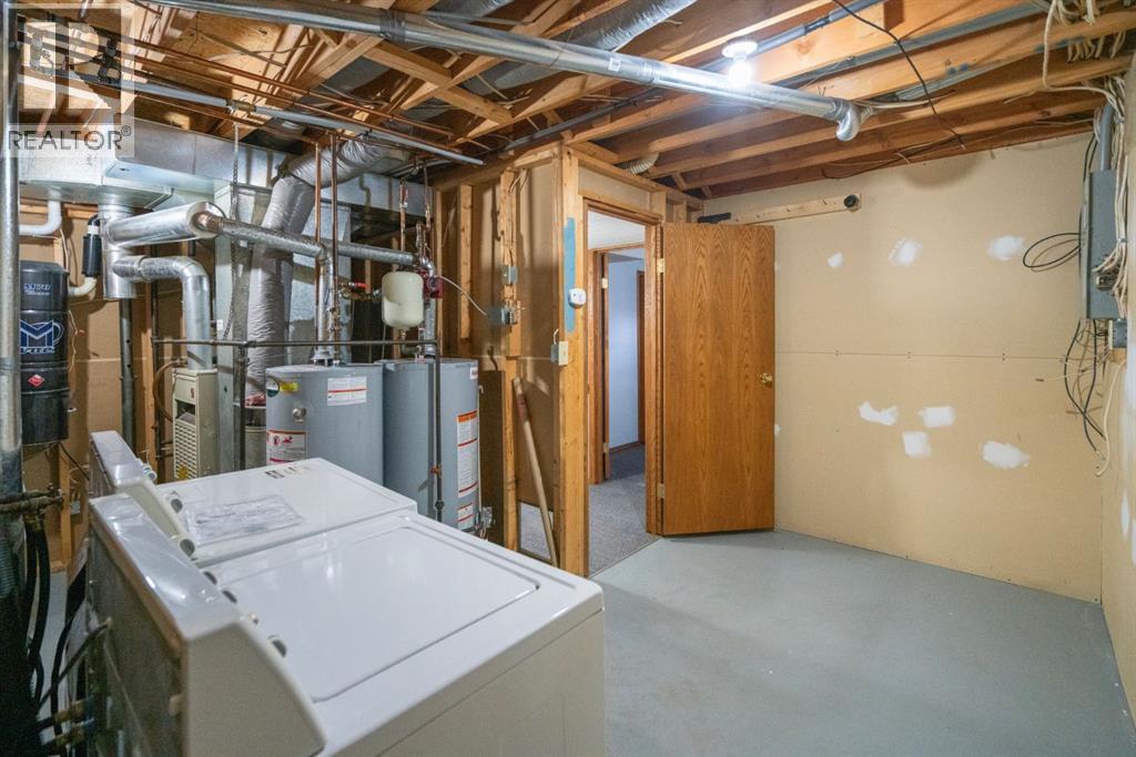 Single Family House Bungalow for Sale in   Street Victoria Park Camrose 