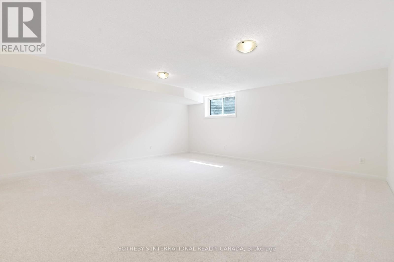 Photo 30 of 930 Serrano Street, Ottawa ON