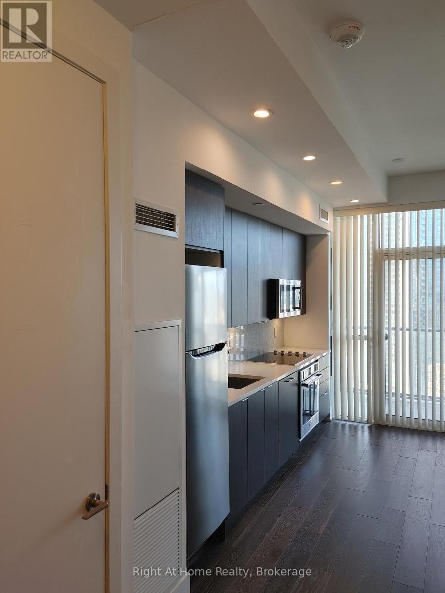 Photo 6 of Uph 03 38 Iannuzzi Street, Toronto ON