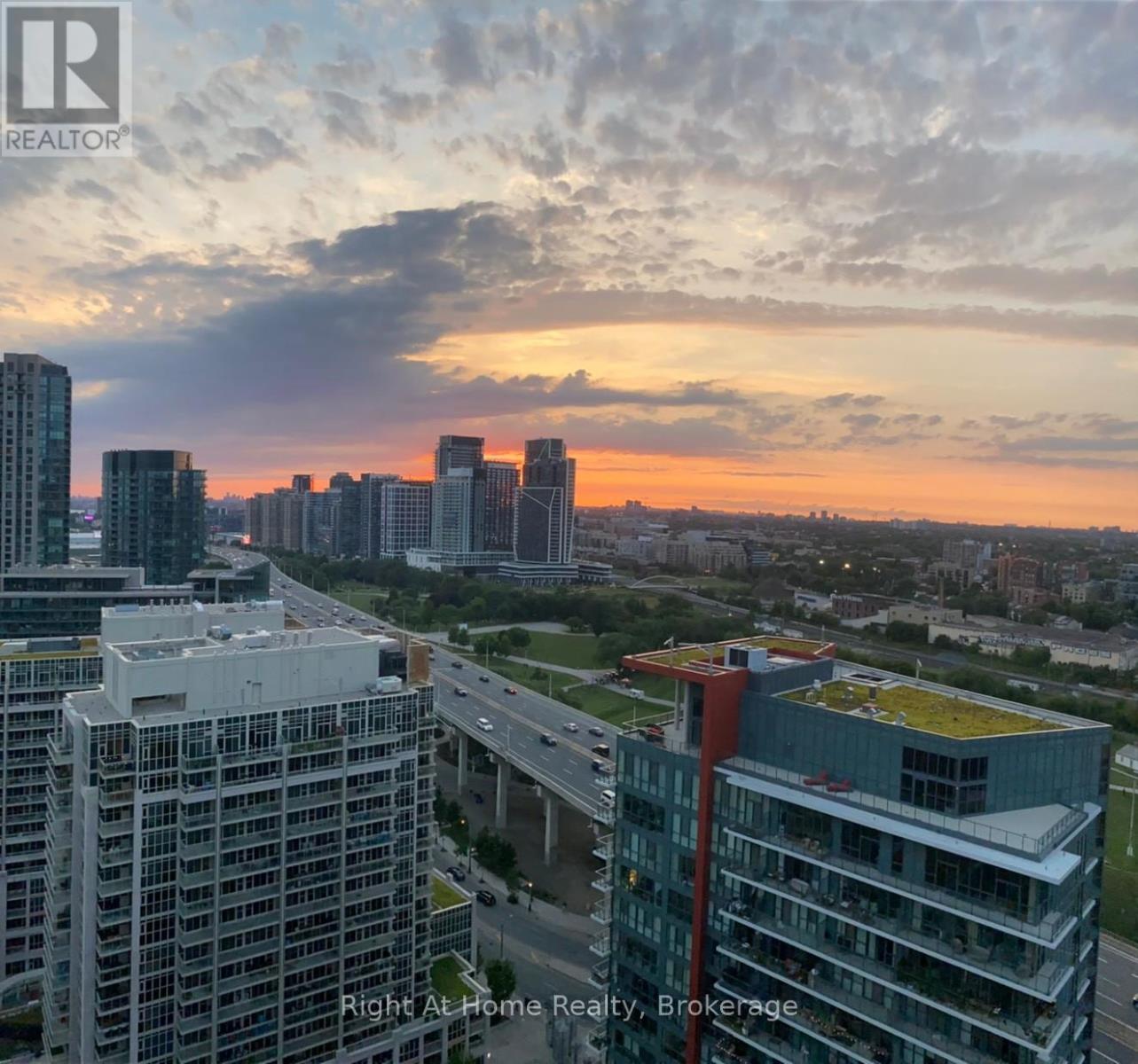 Photo 8 of Uph 03 38 Iannuzzi Street, Toronto ON
