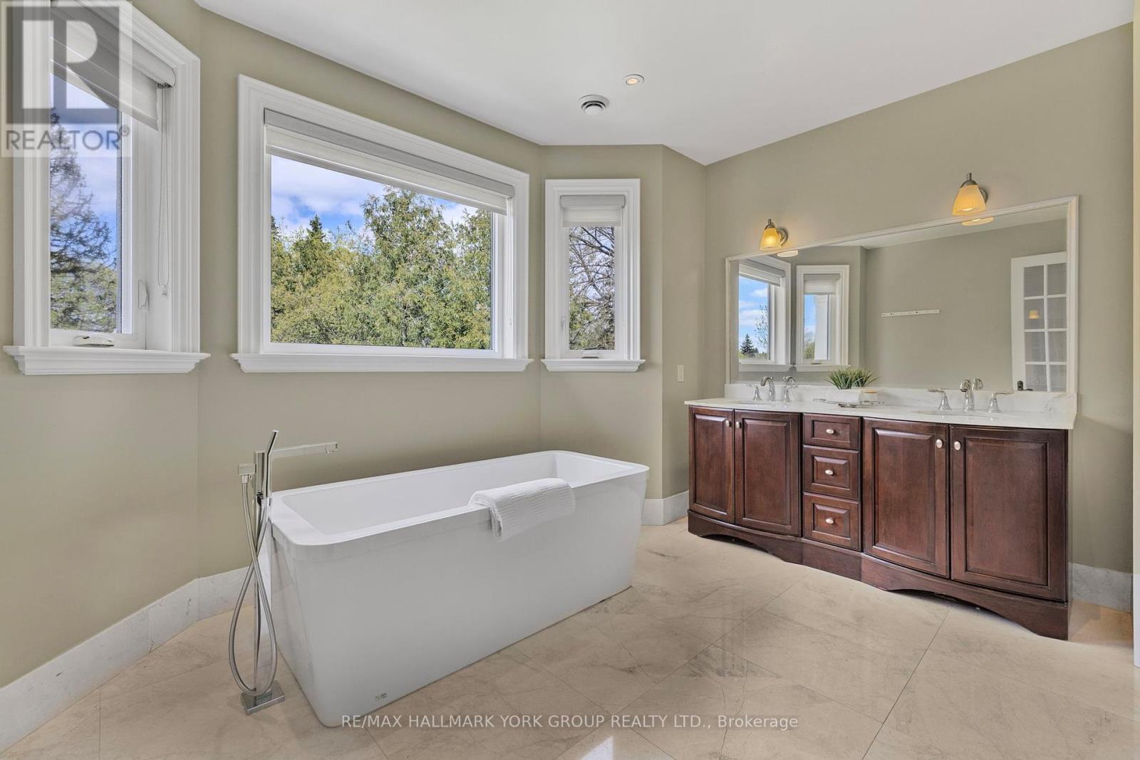 Photo 47 of 376 A Drewry Avenue, Toronto ON