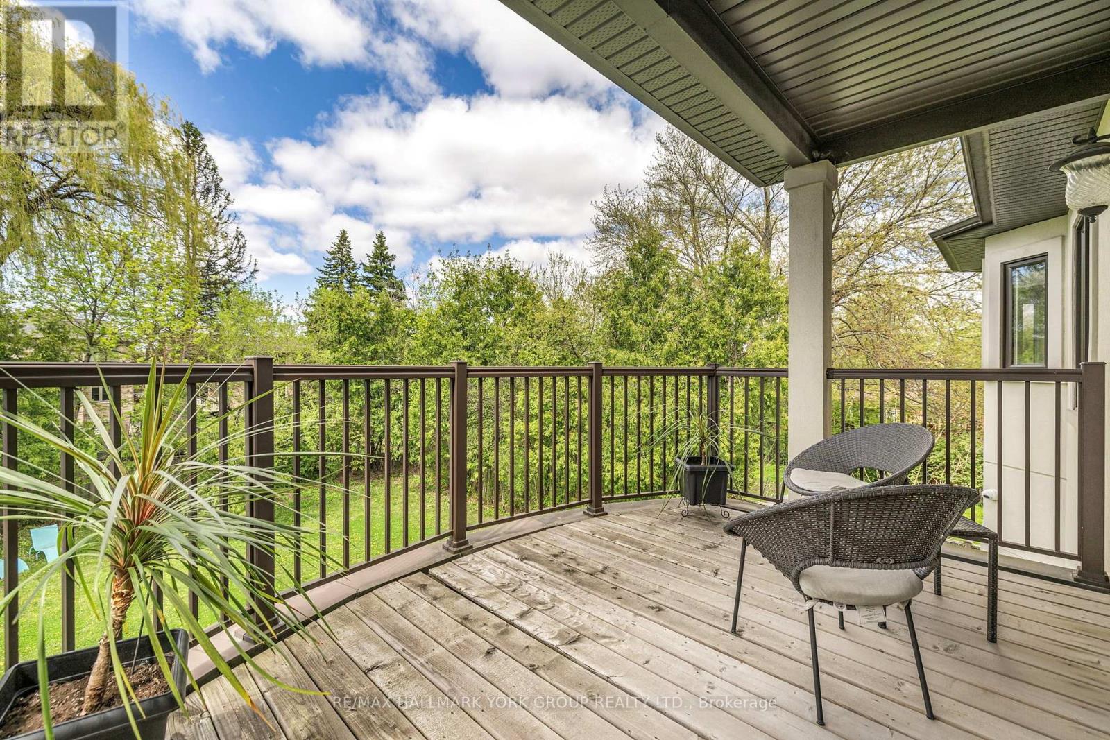 Photo 2 of 376 A Drewry Avenue, Toronto ON