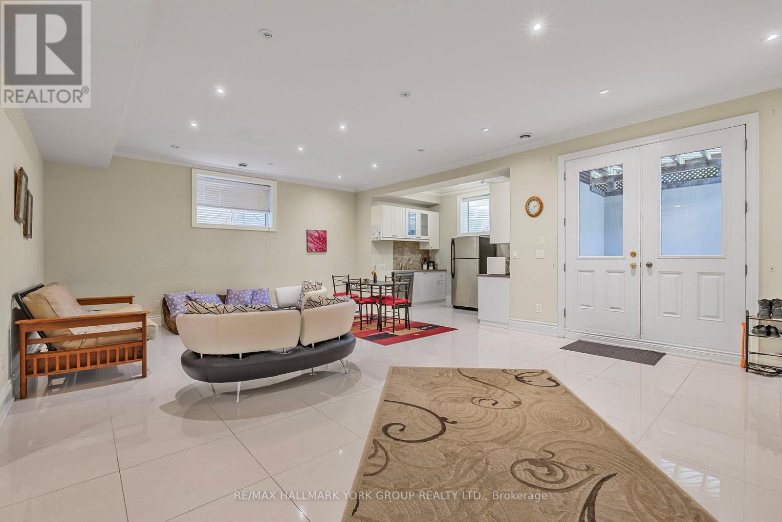 Photo 31 of 376 A Drewry Avenue, Toronto ON