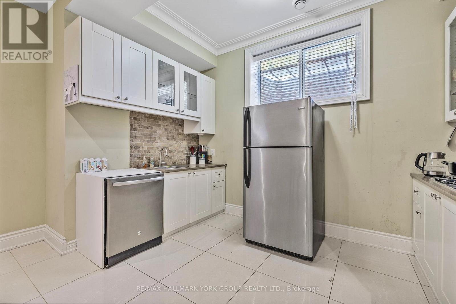 Photo 1 of 376 A Drewry Avenue, Toronto ON