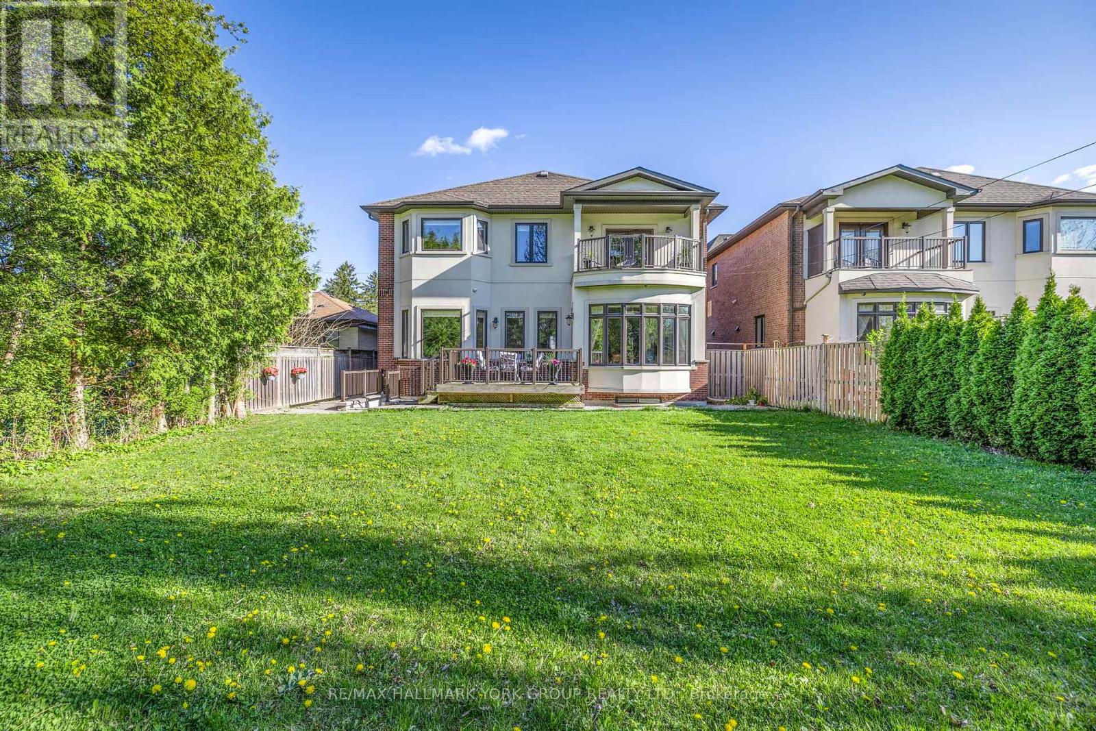 Photo 9 of 376 A Drewry Avenue, Toronto ON