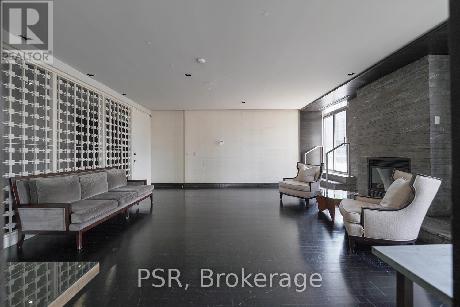 Photo 21 of 2103 18 Yorkville Avenue, Toronto ON