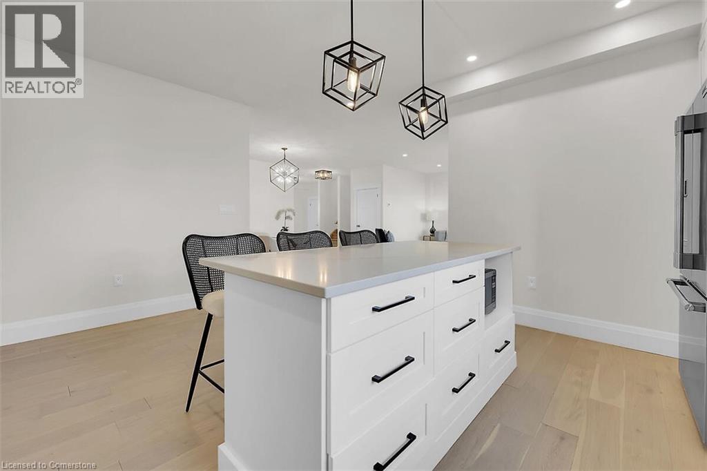Photo 41 of 8184 Airport Road E, Hamilton ON