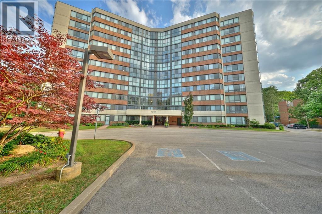 Photo 2 of 1240 Marlborough Court Unit 504, Oakville ON