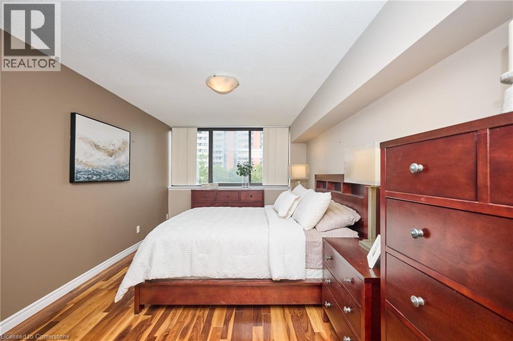 Photo 28 of 1240 Marlborough Court Unit 504, Oakville ON
