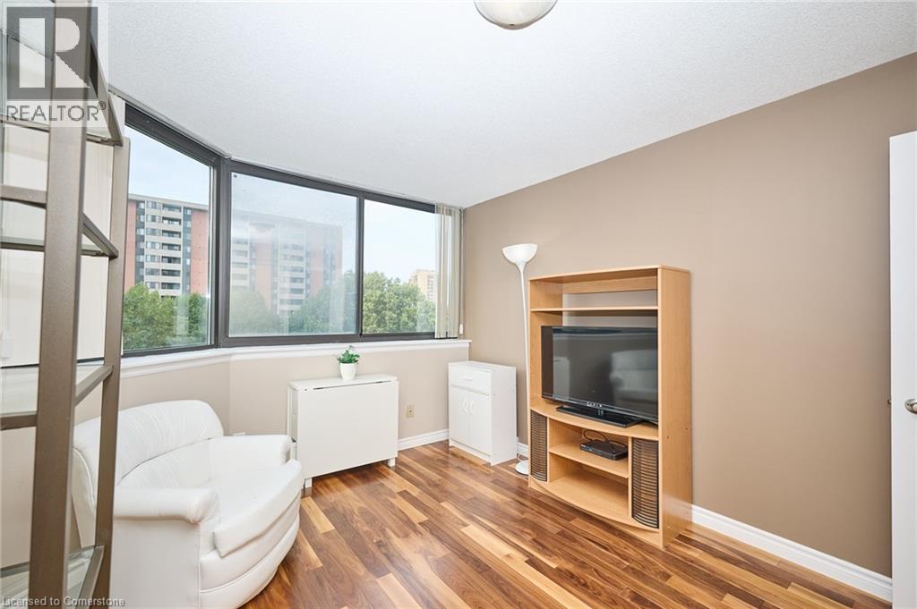 Photo 36 of 1240 Marlborough Court Unit 504, Oakville ON