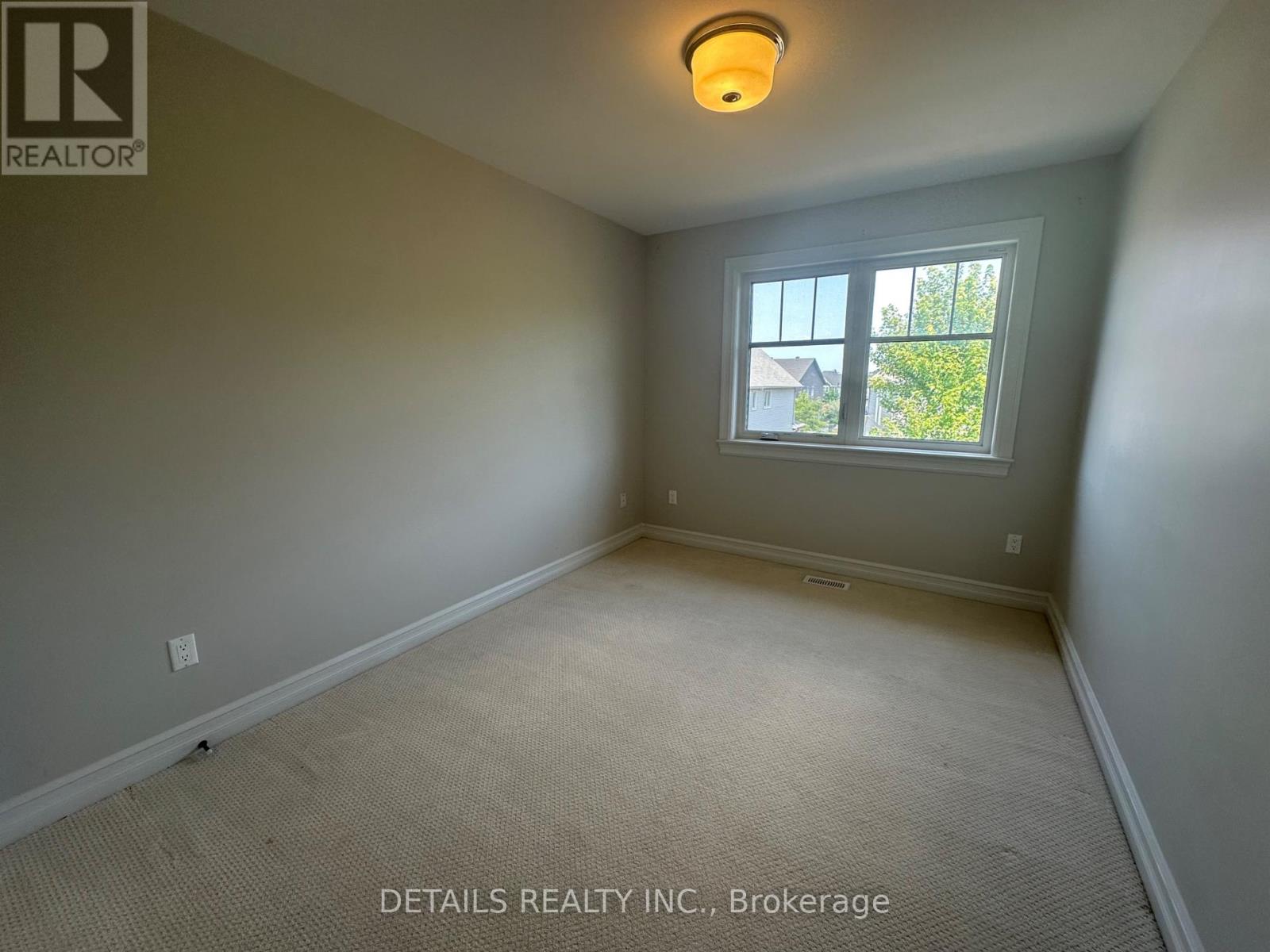 Photo 37 of 690 Vivera Place, Ottawa ON