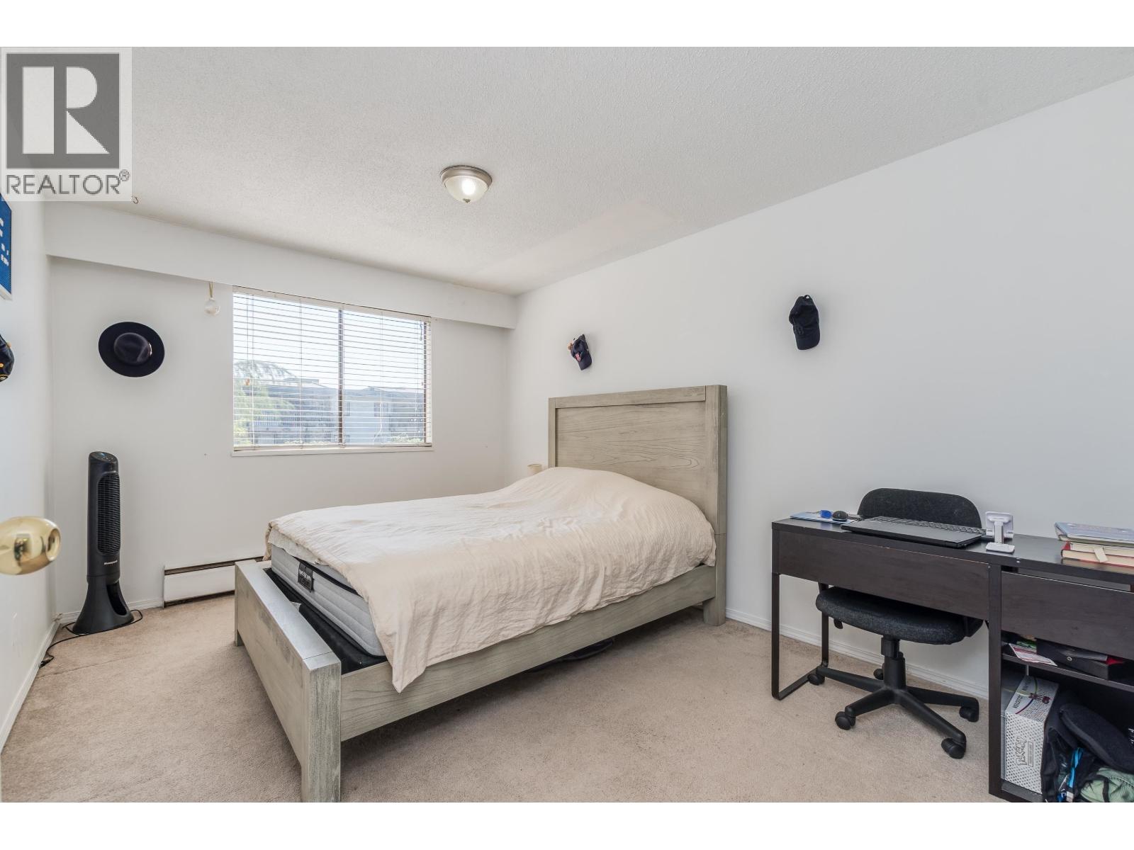 Photo 16 of 104 252 W 2nd Street, North Vancouver BC