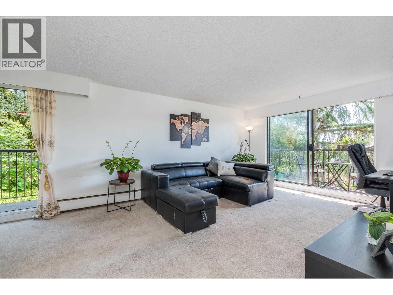Photo 3 of 104 252 W 2nd Street, North Vancouver BC