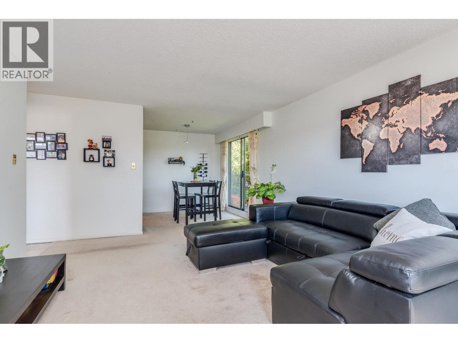 Photo 8 of 104 252 W 2nd Street, North Vancouver BC
