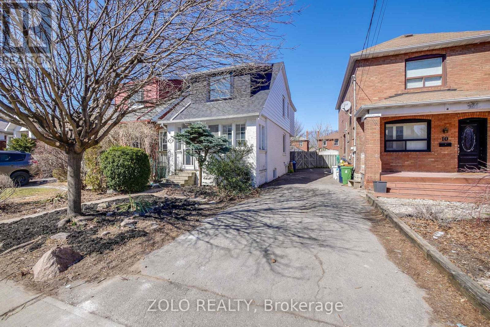 Photo 14 of 8 Crewe Avenue, Toronto ON