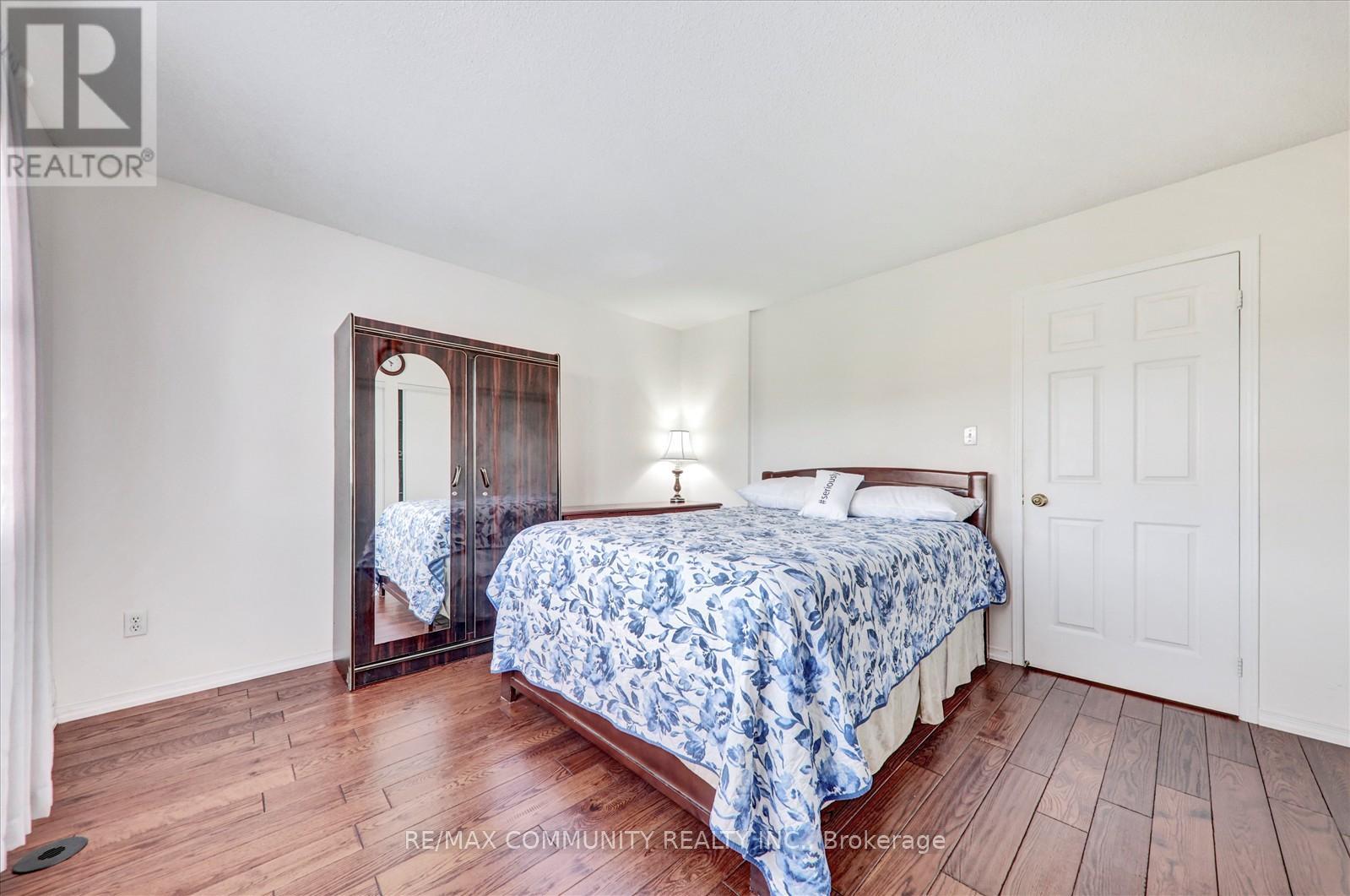 Photo 5 of 63 2758 Eglinton Avenue E, Toronto ON