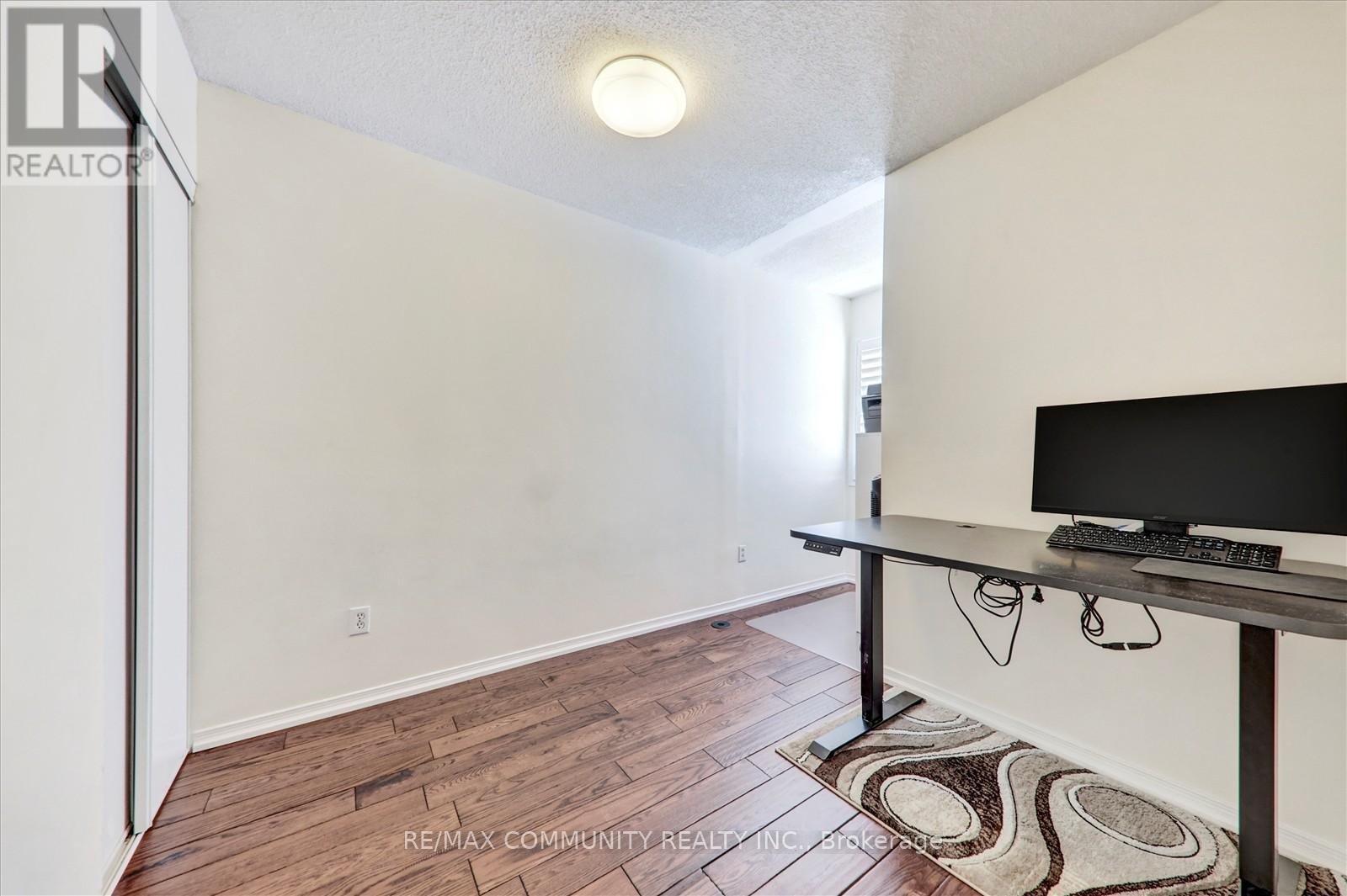 Photo 22 of 63 2758 Eglinton Avenue E, Toronto ON