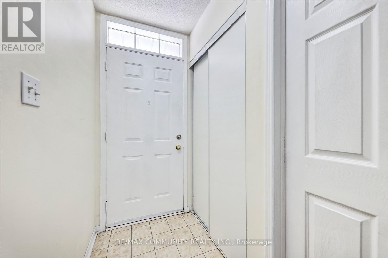 Photo 6 of 63 2758 Eglinton Avenue E, Toronto ON