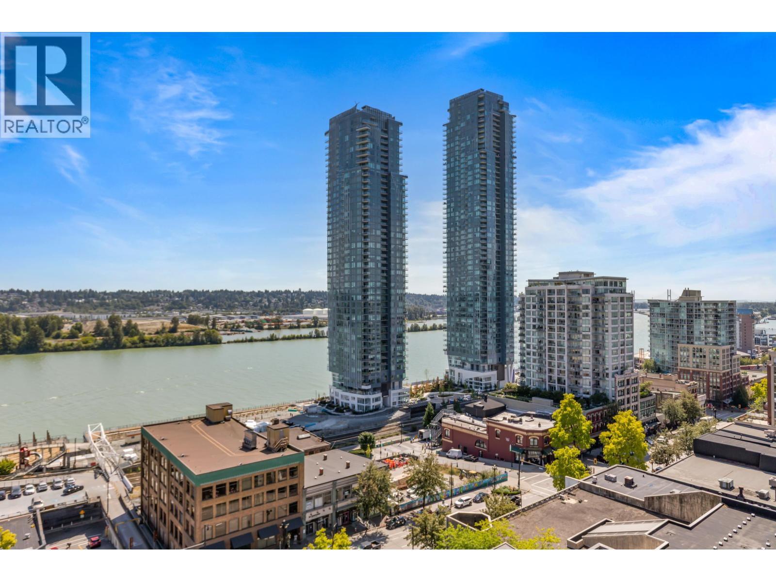 Photo 3 of 1405 39 Sixth Street, New Westminster BC