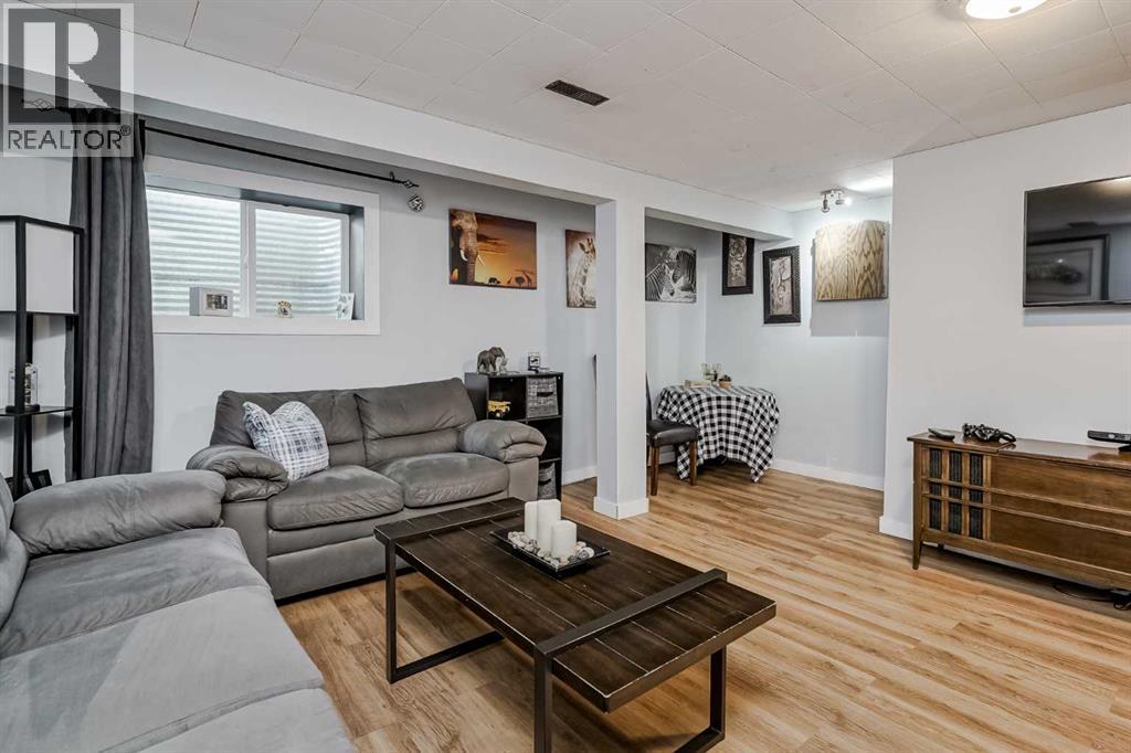 Single Family House for Sale in   Falconridge Drive NE Falconridge Calgary 