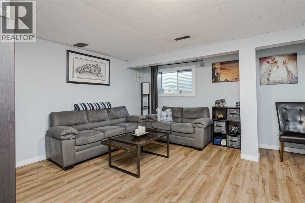 Single Family House for Sale in   Falconridge Drive NE Falconridge Calgary 