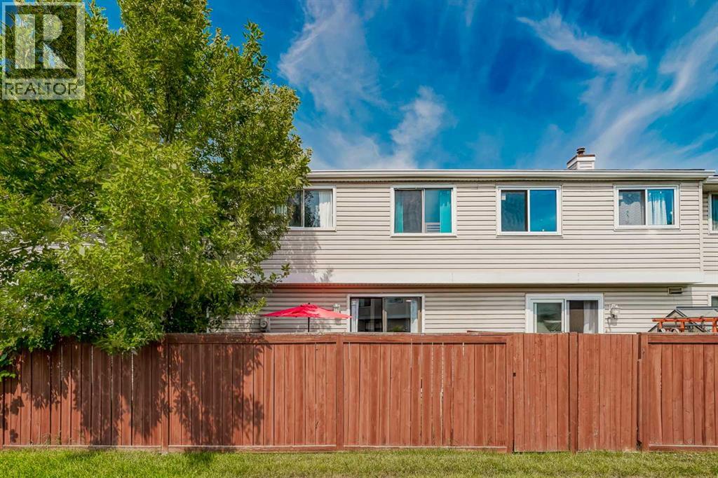 Single Family House for Sale in   Falconridge Drive NE Falconridge Calgary 