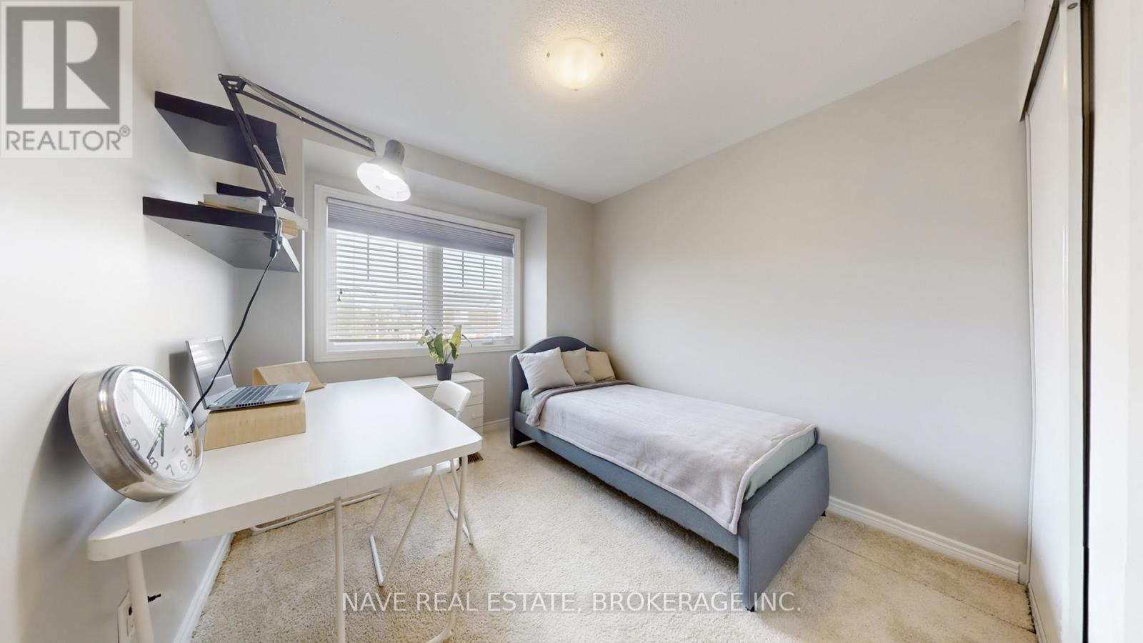 Photo 16 of 66 Lourakis Street, Richmond Hill ON