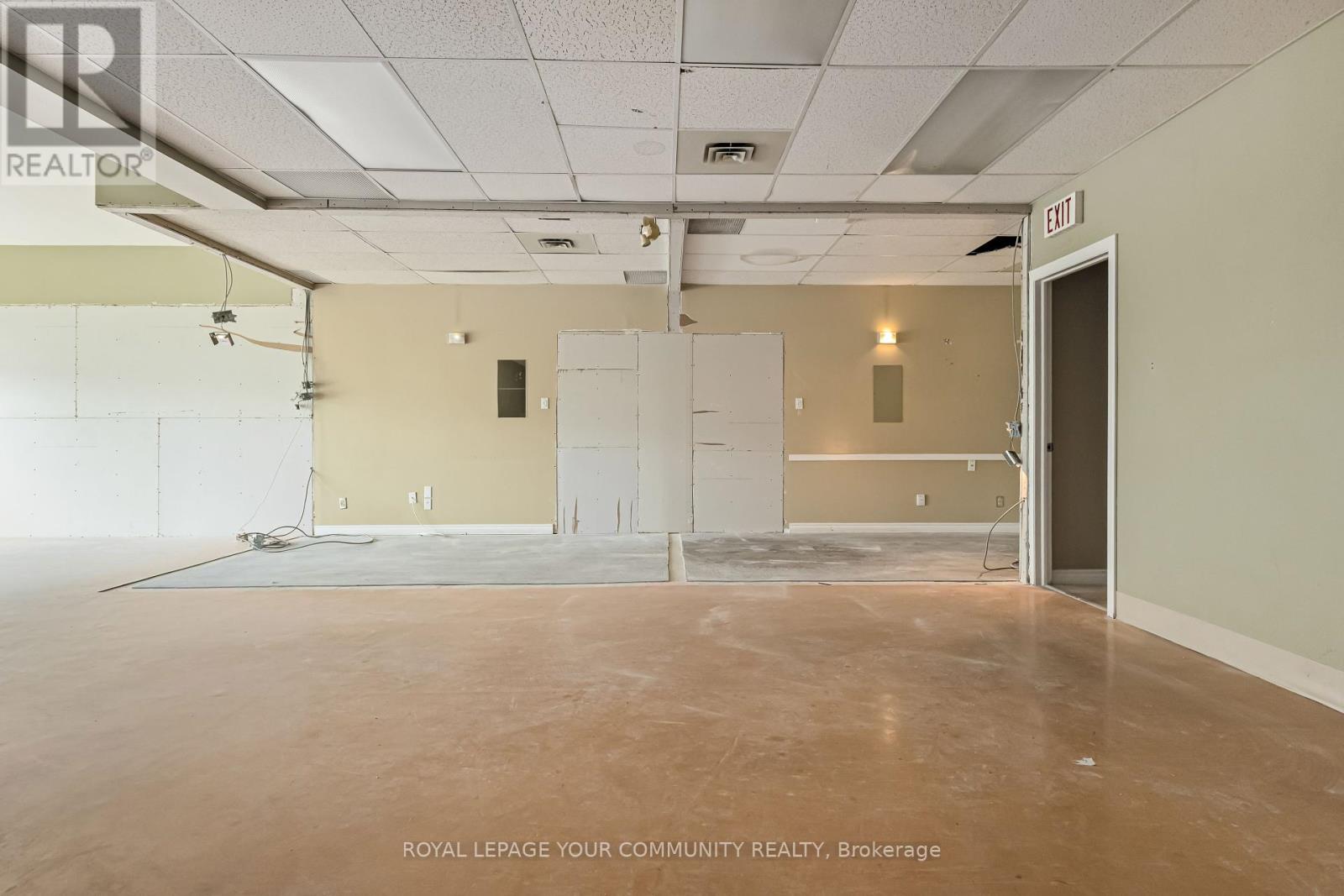 Photo 25 of 8 2 Corby Road, Markham ON