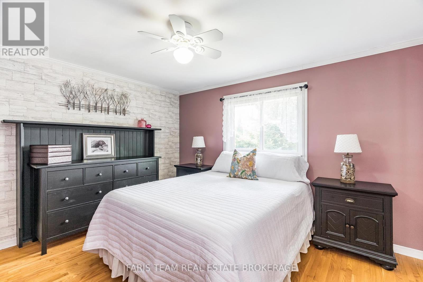 Photo 15 of 550 Manly Street, Midland ON