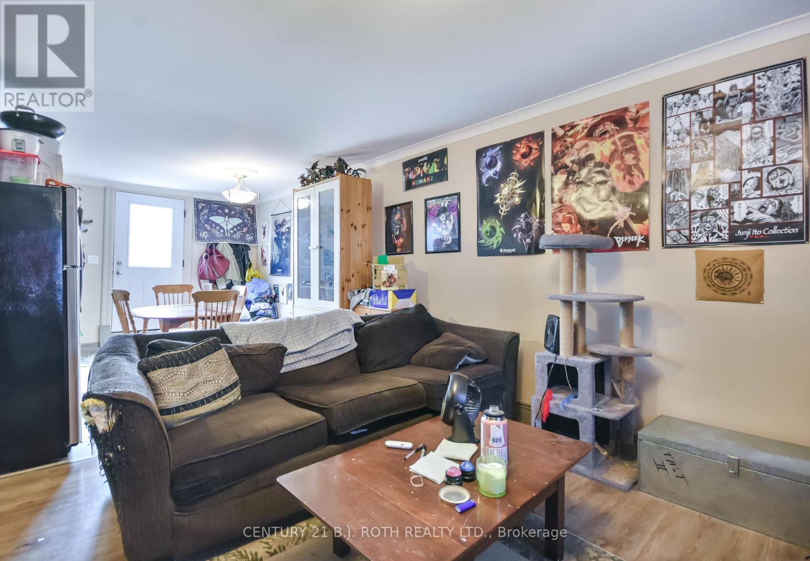 Photo 27 of 89 Andrew Street S, Orillia ON