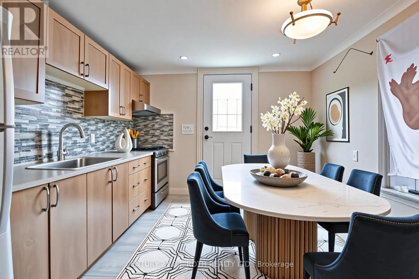 Photo 1 of 89 Andrew Street S, Orillia ON