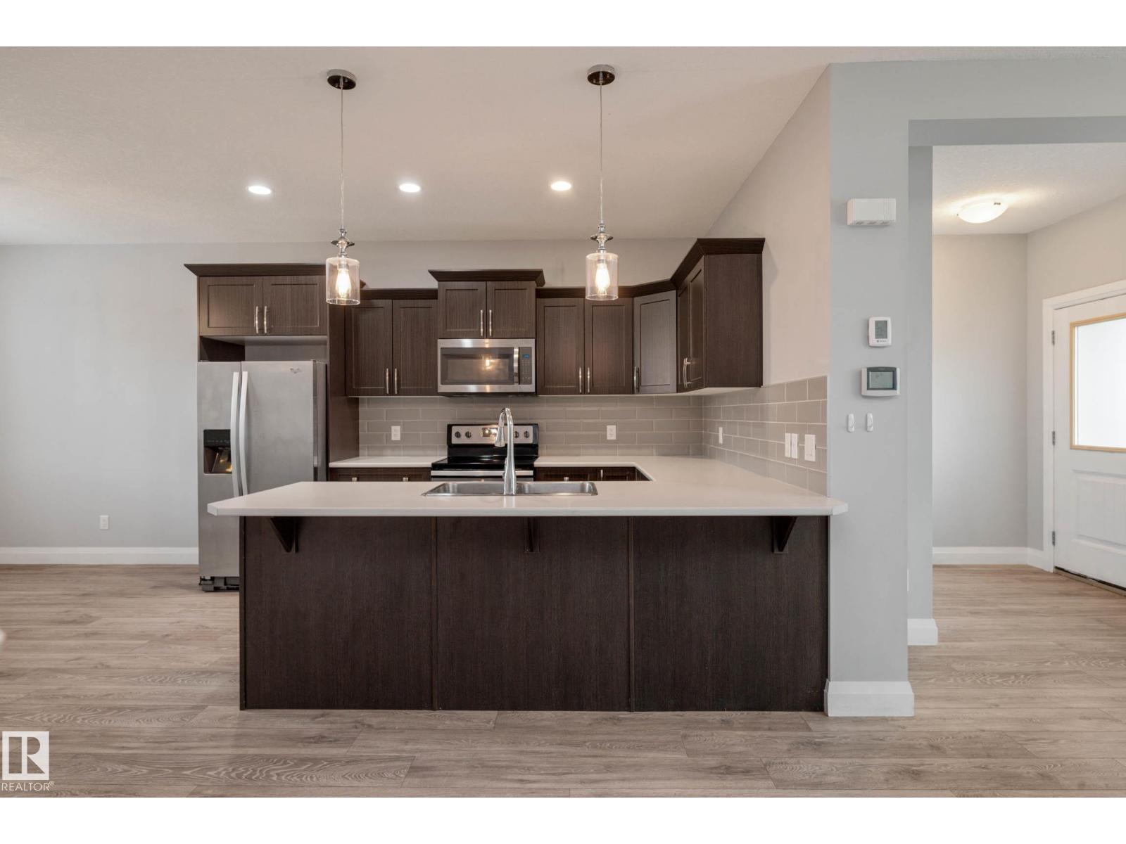 Photo 14 of 30 Greenbury Mr, Spruce Grove AB