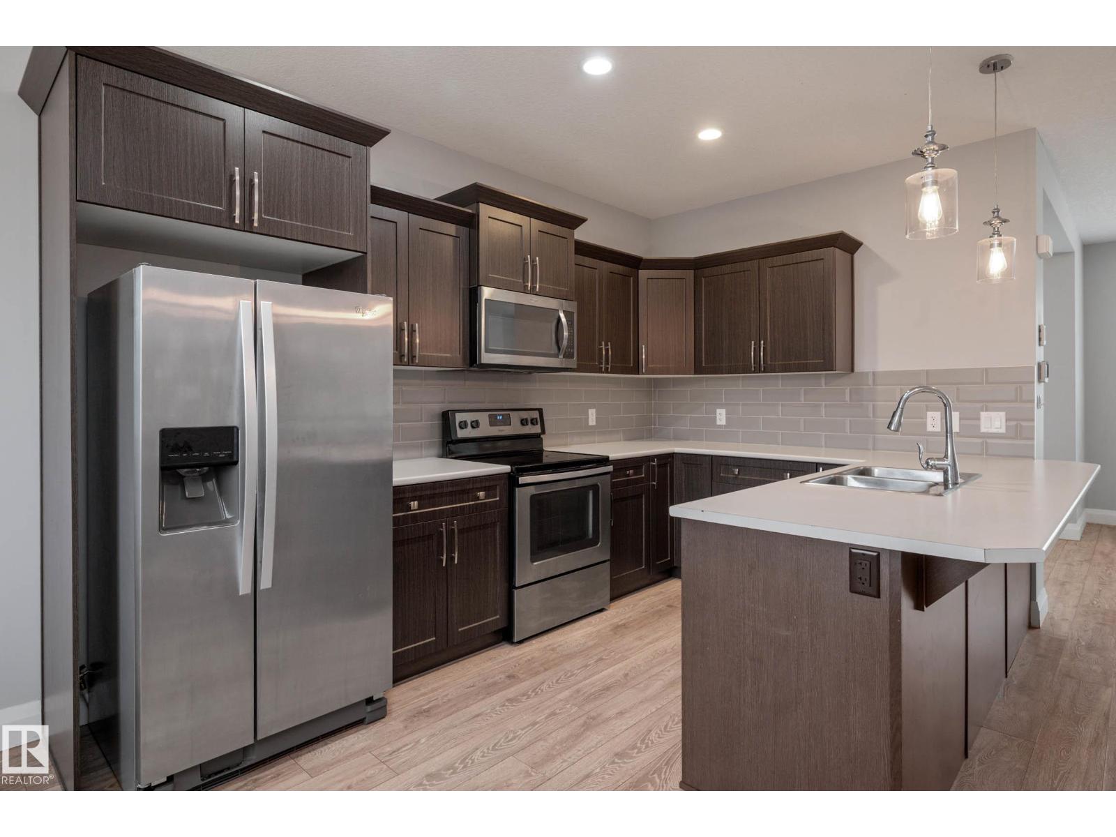 Photo 15 of 30 Greenbury Mr, Spruce Grove AB