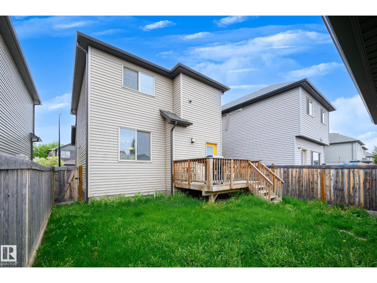 Photo 38 of 30 Greenbury Mr, Spruce Grove AB