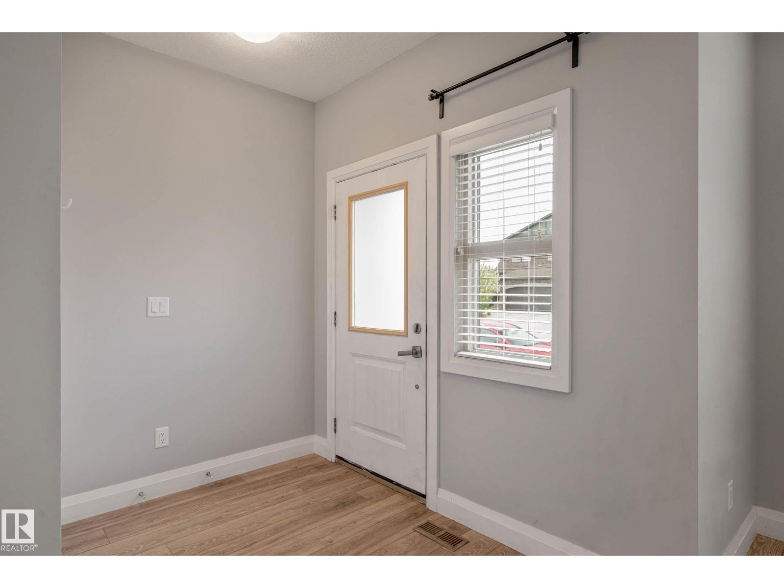 Photo 5 of 30 Greenbury Mr, Spruce Grove AB