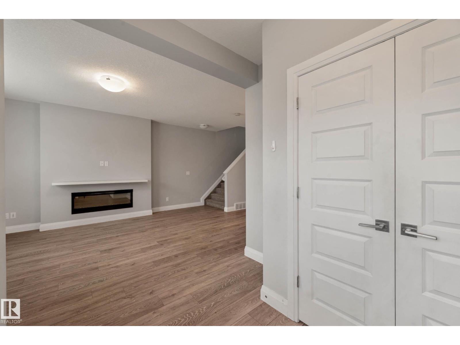 Photo 7 of 30 Greenbury Mr, Spruce Grove AB