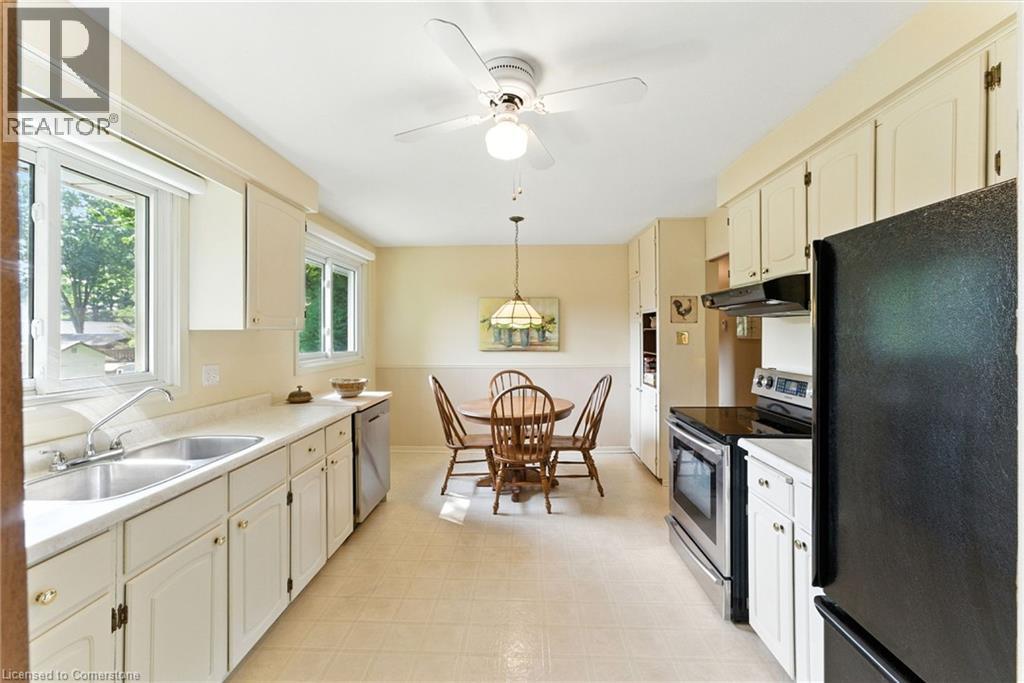 Photo 40 of 2682 Jerseyville Road W, Ancaster ON